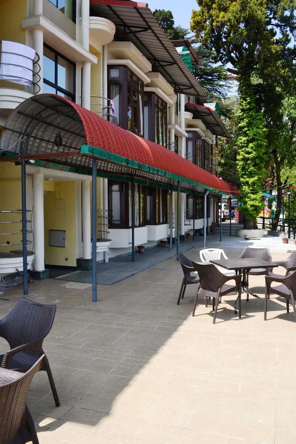Oyo 19024 Majestic Oak Bush Hotel Mussoorie Bagian luar foto