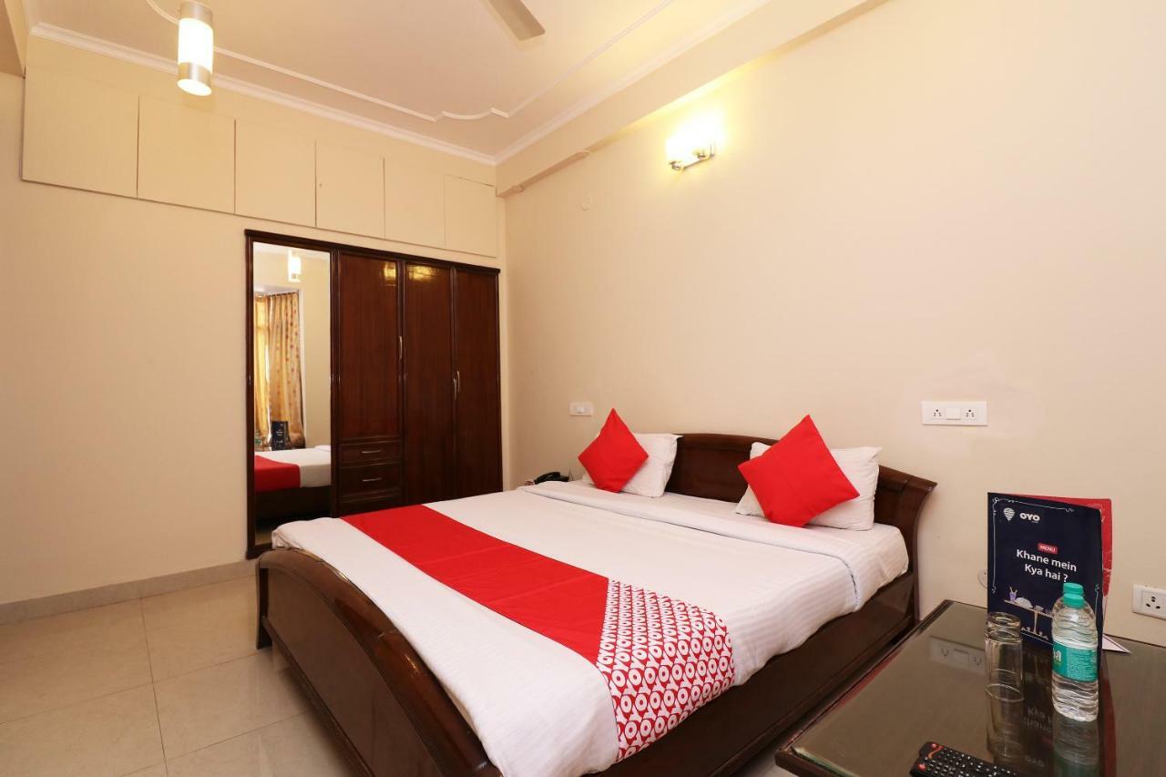 Oyo 19024 Majestic Oak Bush Hotel Mussoorie Bagian luar foto
